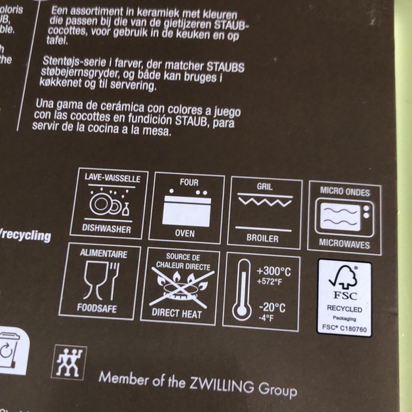 Staub Light Green Rectangular Gratin Baking Dish - Picture 8 of 12